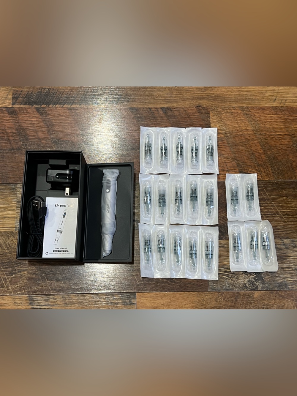 Dr Pen Derma Pen M7S NIB + 20 Packs Cartridges Anti Aging Skin System
